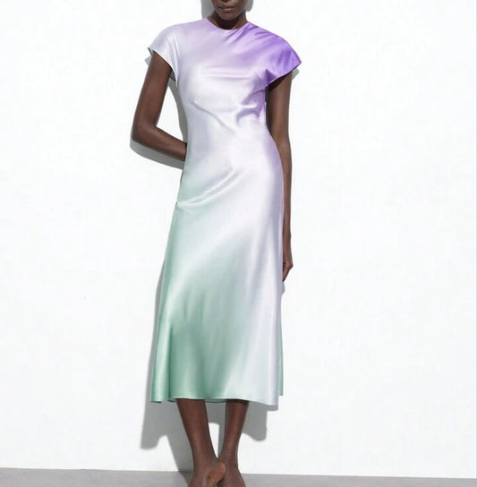 NOVEDAD: Vestido midi satinado mod. VIOLETTA. Talla S (da hasta la 36-38)