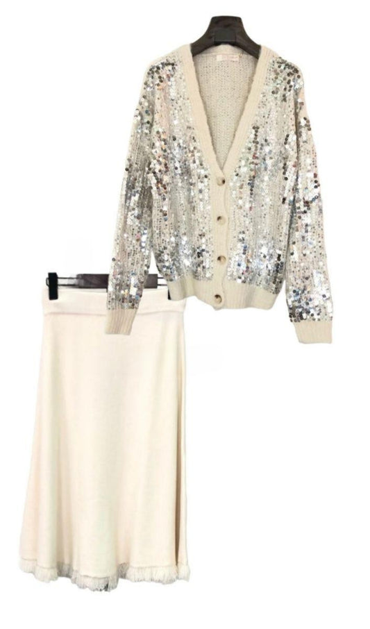 Coleccion HELENA: CONJUNTO de Falda de punto desflecada modelo VAINILLA + Chaqueta de Lentejuelas Helena 1 y 2. Talla única. Da hasta la talla 38-40