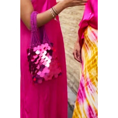 100% cotton mesh bag. Ecological, reusable. It's not heavy. 0 waste bag