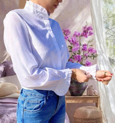 NOVEDAD: Blusa blanca de algodón. Talla única (da hasta la talla 40). Calidad PREMIUM.