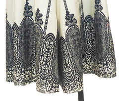 CONJUNTO con TOTAL LOOK 2: FALDA Pantalón color MARFIL con estampado de encaje negro. Talla ÚNICA: da desde la 34 hasta la 44. Conjunto VALENCIA. Calidad PREMIUM (Copia)