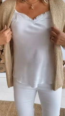 Blusa lencera mod. Katty. Blusa desflecada en satén. Colores: Negro, y blanco. Talla ÚNICA: da desde la 34 hasta la 38