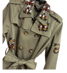 Novedad: Gabardina Joya modelo Diana. Talla única (34-42). Calidad Premium. Disponible en 2 colores.