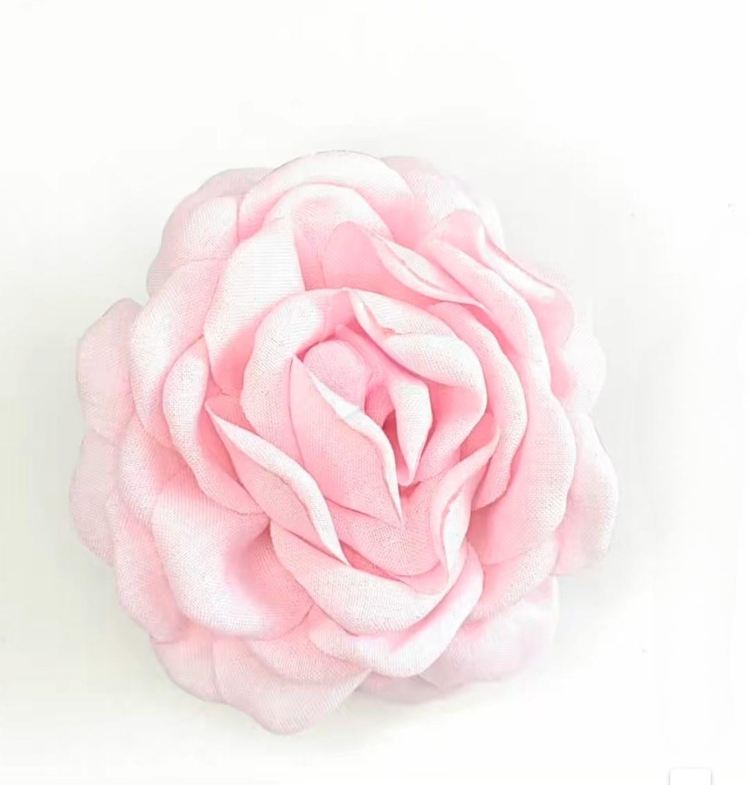 PINZA para el cabello de Flores. Disponible en varios colores