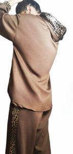 CONJUNTO mod. RATONCITO en color chocolate. Muy confortable y muy suave Talla única. Da hasta la talla 40-42