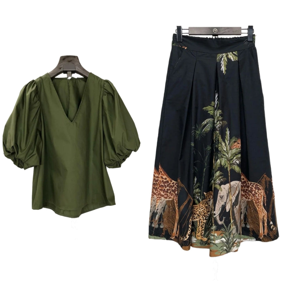 Falda-pantalon con estampado tropical. Colores: Negro, verde caqui, o blanco. Talla ÚNICA: da desde la 34 hasta la 40.