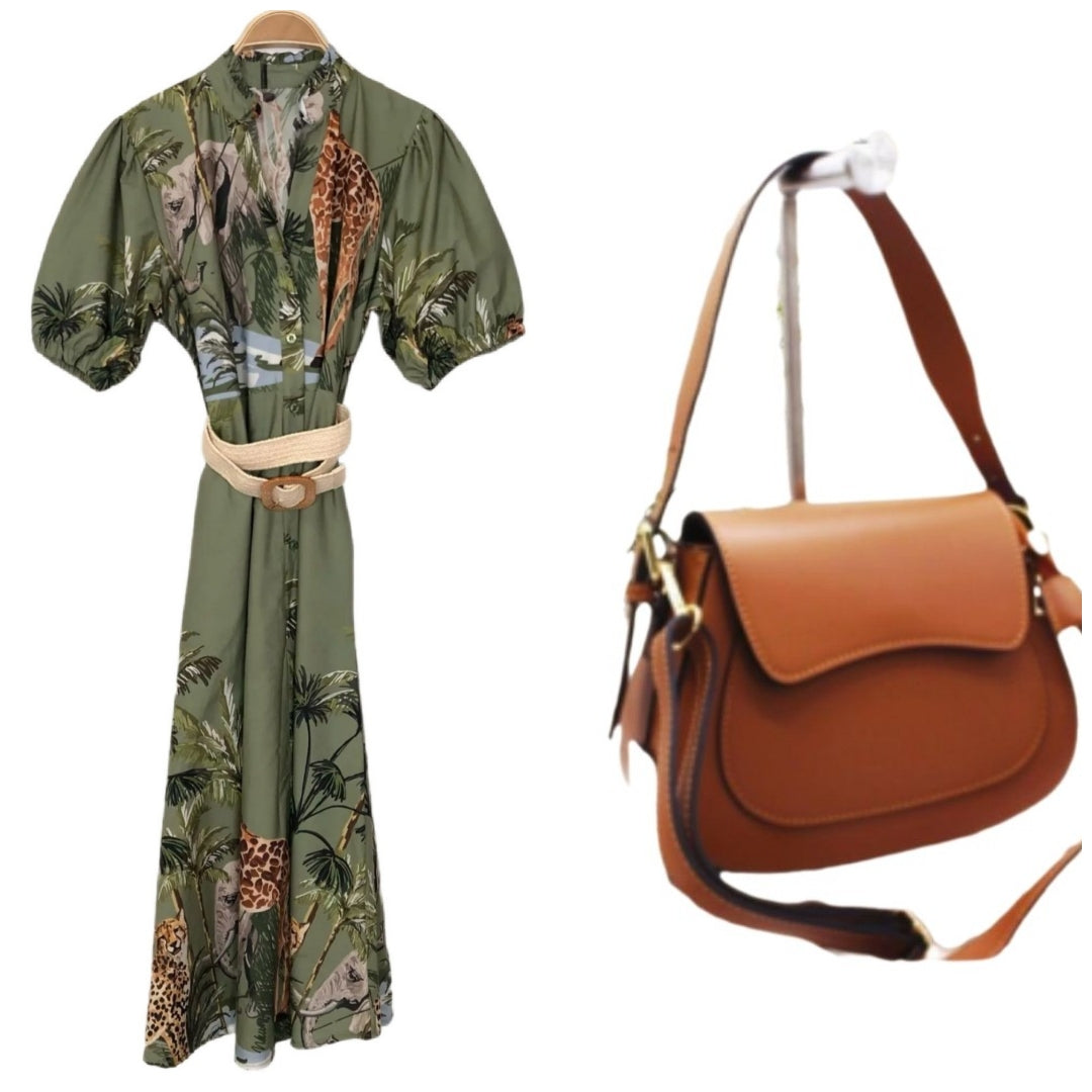 Safari print shirt dress + belt. 100% cotton. Available colors: Black, khaki green, or white. ONE size: up to 100 cm chest.