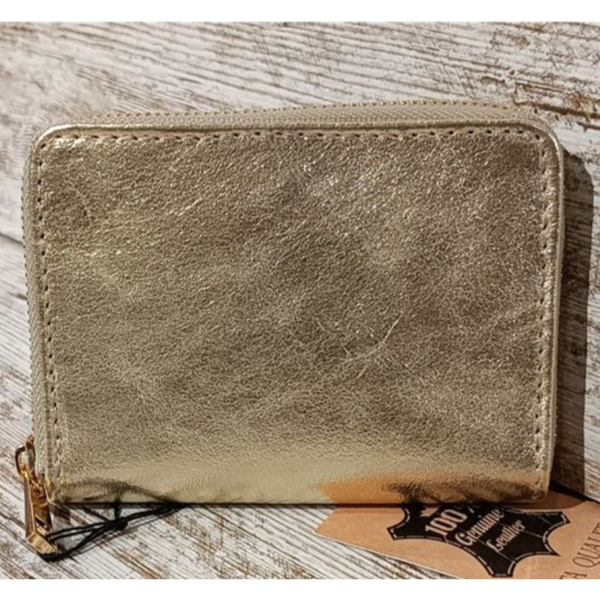 Monedero-tarjetero en color PLATA o en ORO. Disponible en más colores