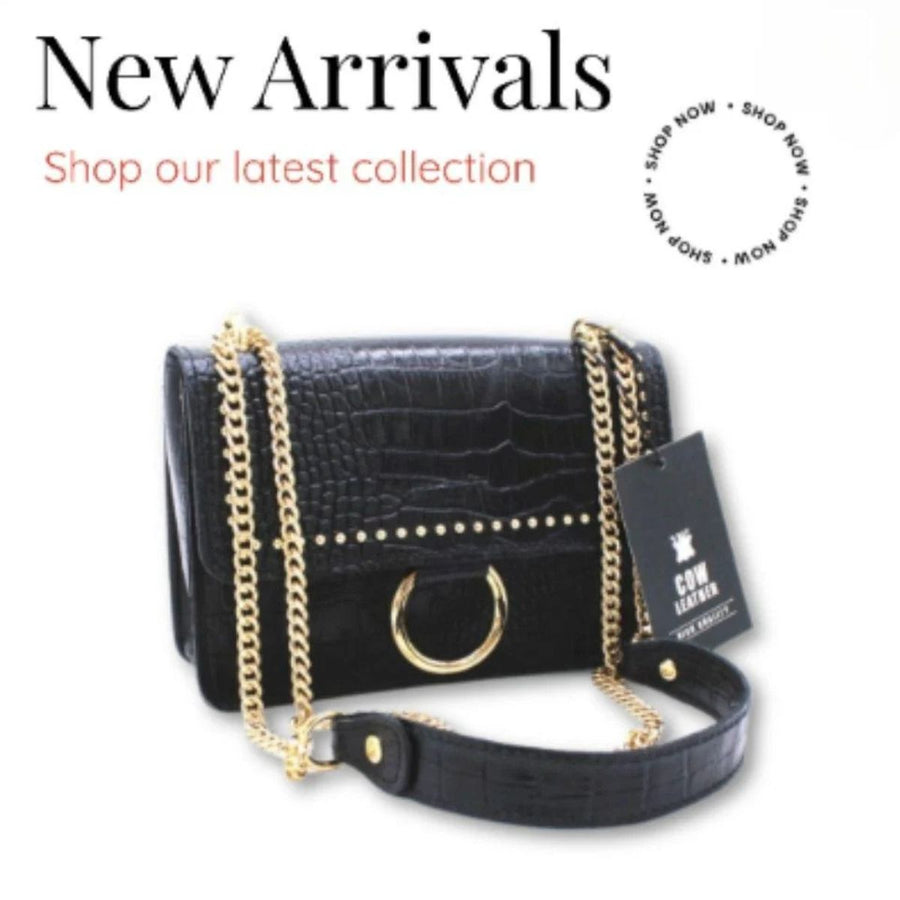 Bolso con cadenas elegante en piel NEGRA. Estampado cocodrilo.GENUINE LEATHER bag.