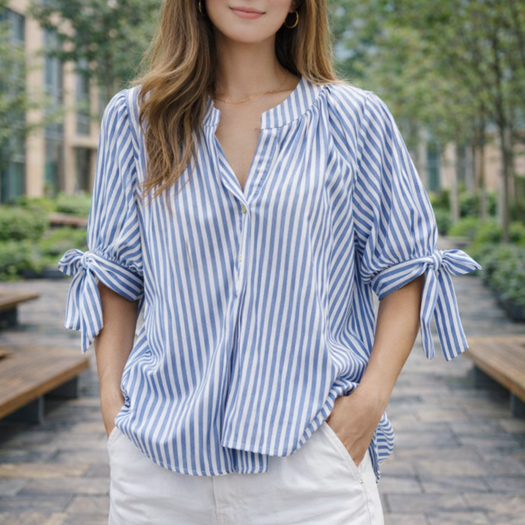 Blusa de Rayas Azul y Blanco con Mangas Anudadas