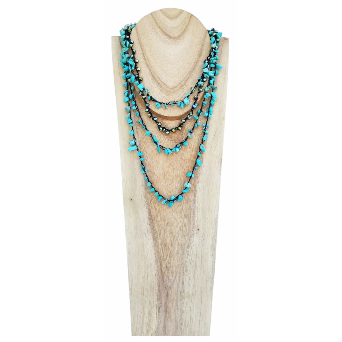 Collar de crochet con piedras AZUL TURQUESA