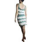 CONJUNTO de crochet Modelo ONDAS Verde y Beige: Falda +  top. Disponible en Negro y Beige