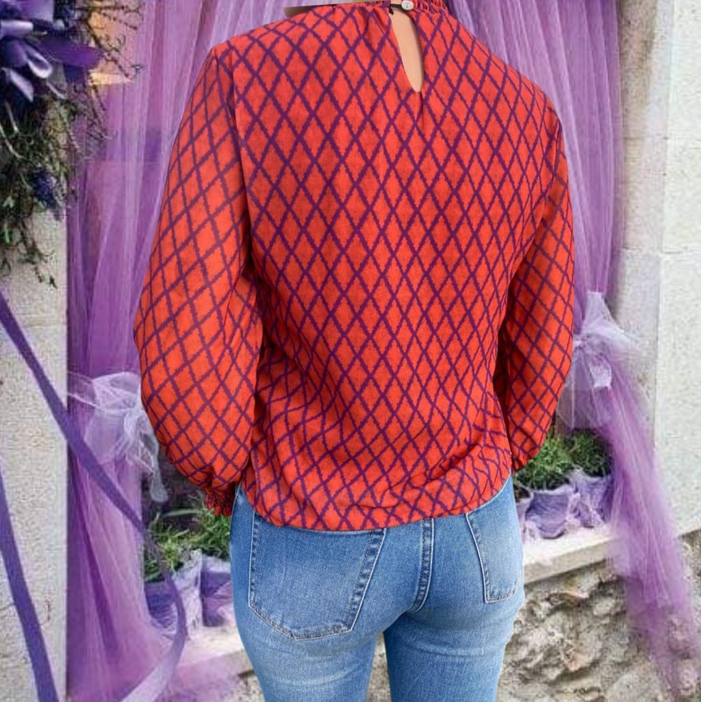 NOVEDAD: Blusa LOUISE. Color ANARANJADO y MORADO. Talla ÚNICA: da desde la 34 hasta la 38.