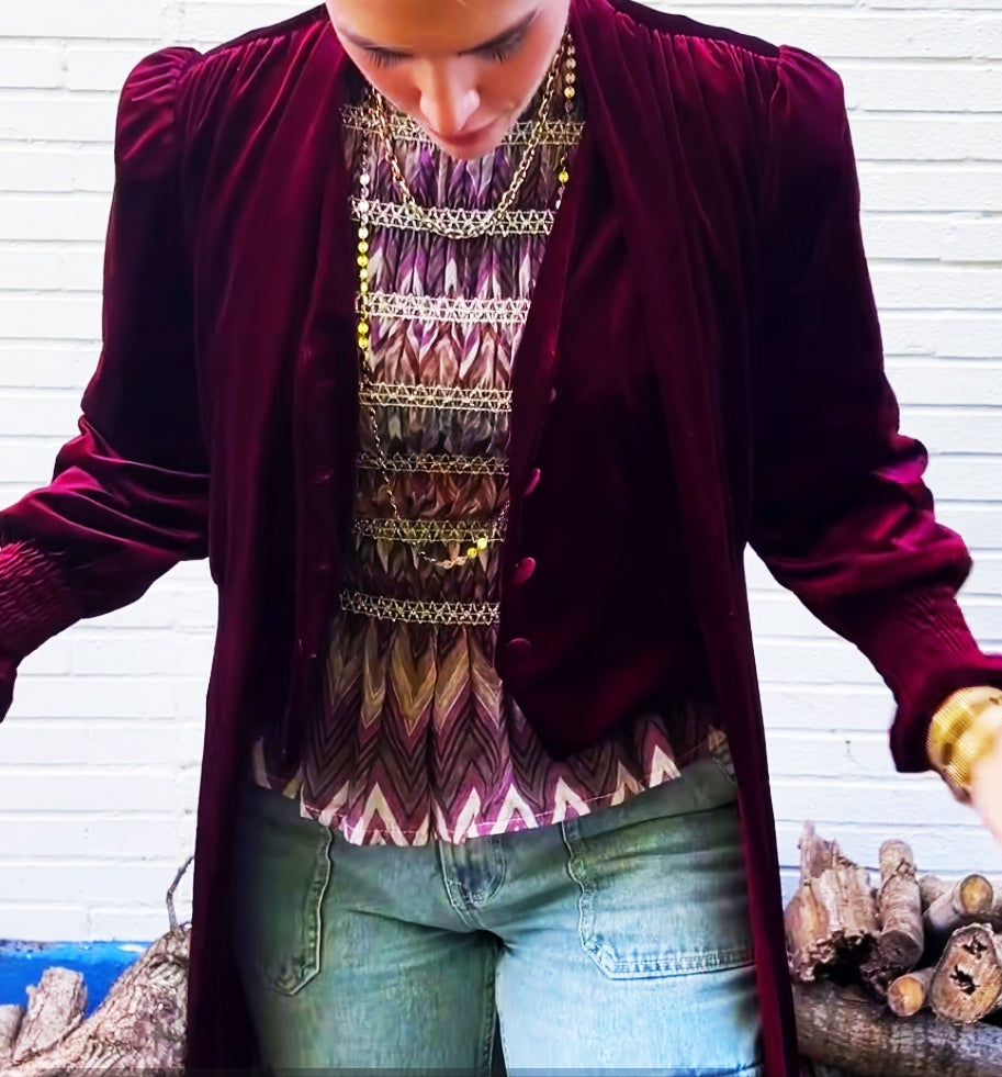 Blusa buganvilla de algodón con fruncidos de nido de abeja en dorado. Talla unica (llega hasta la 38)