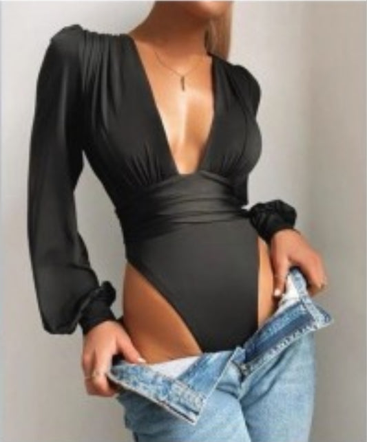 Sexy long sleeve bodysuit. Color BLACK. V-neckline. One size. NOVELTY