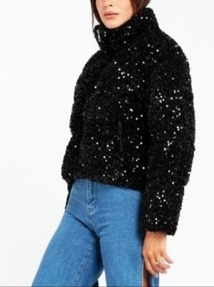 Short sequin coat. ALBA model. Padded and very warm. 2 sizes: S/M and L