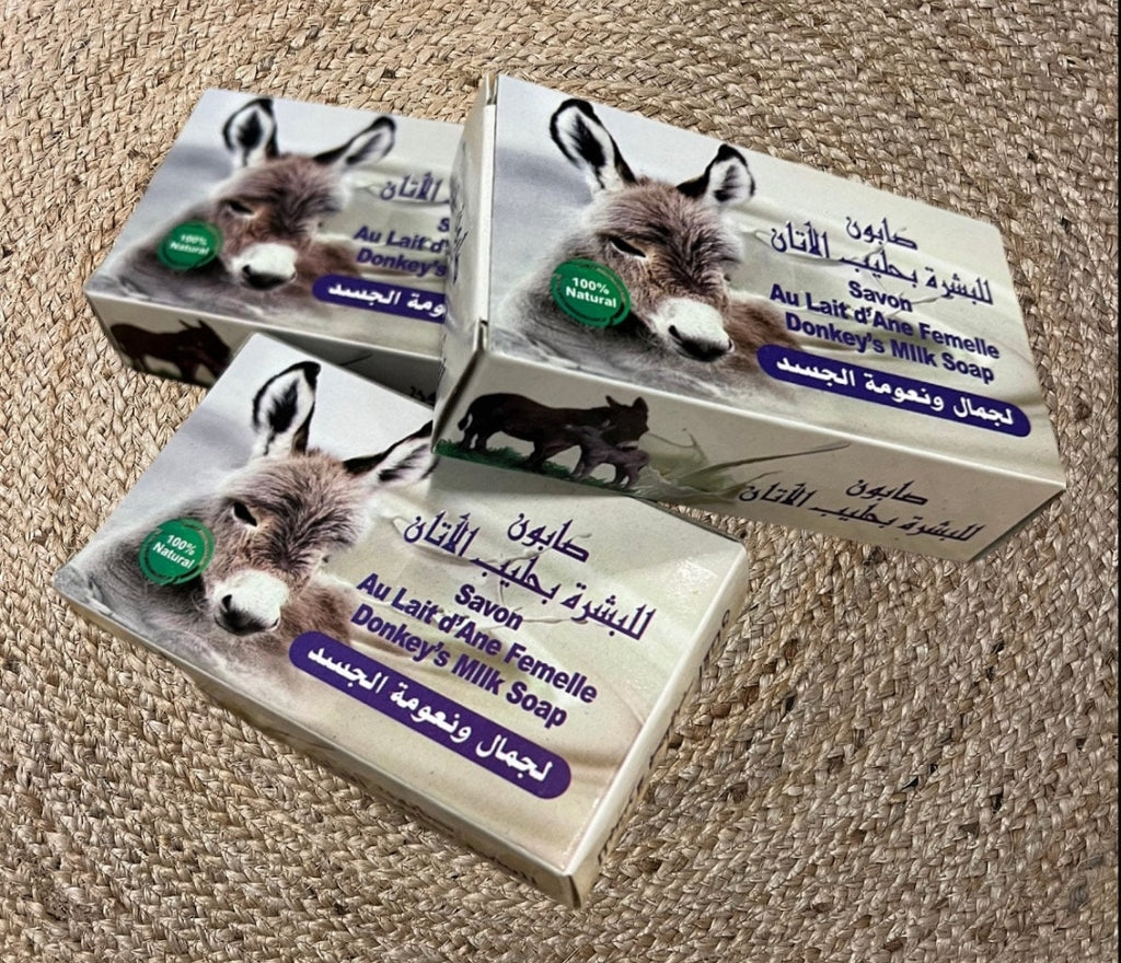 Jabón milenario de Leche de Burra. Con concentraciones muy altas de vitamina E, aminoácidos, vitaminas A, B1, B6, C, D, E y Omega 3. Fundamental en el cuidado de la piel