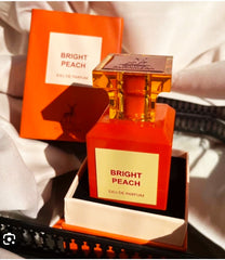 Perfume de Mujer BRIGHT PEACH de Maison Alhambra " de 100 ml. AFRUTADO y DULCE. Alta perfumería. Perfume árabe mujer. Premium