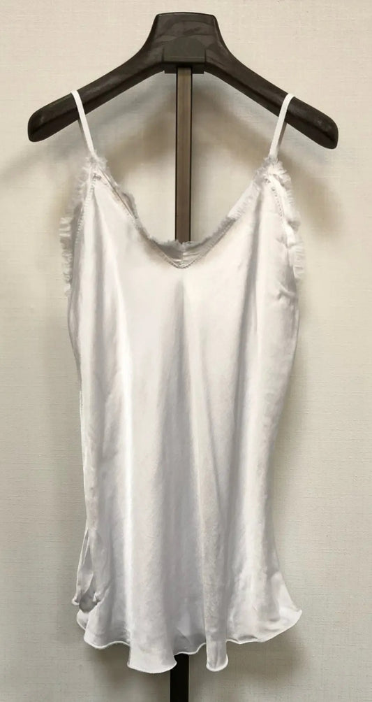 Fringe satin lingerie blouse. Colors: Black, and white. ONE size: fits from 34 to 40 