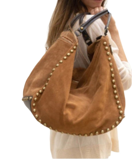 Bolso de ante color CAMEL. Decorado con tachas. Bolso grande CAMEL.CALIDAD PREMIUM