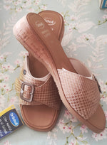 Sandalias descanso de piel. Marca Scholl. Color CAMEL.Talla 38