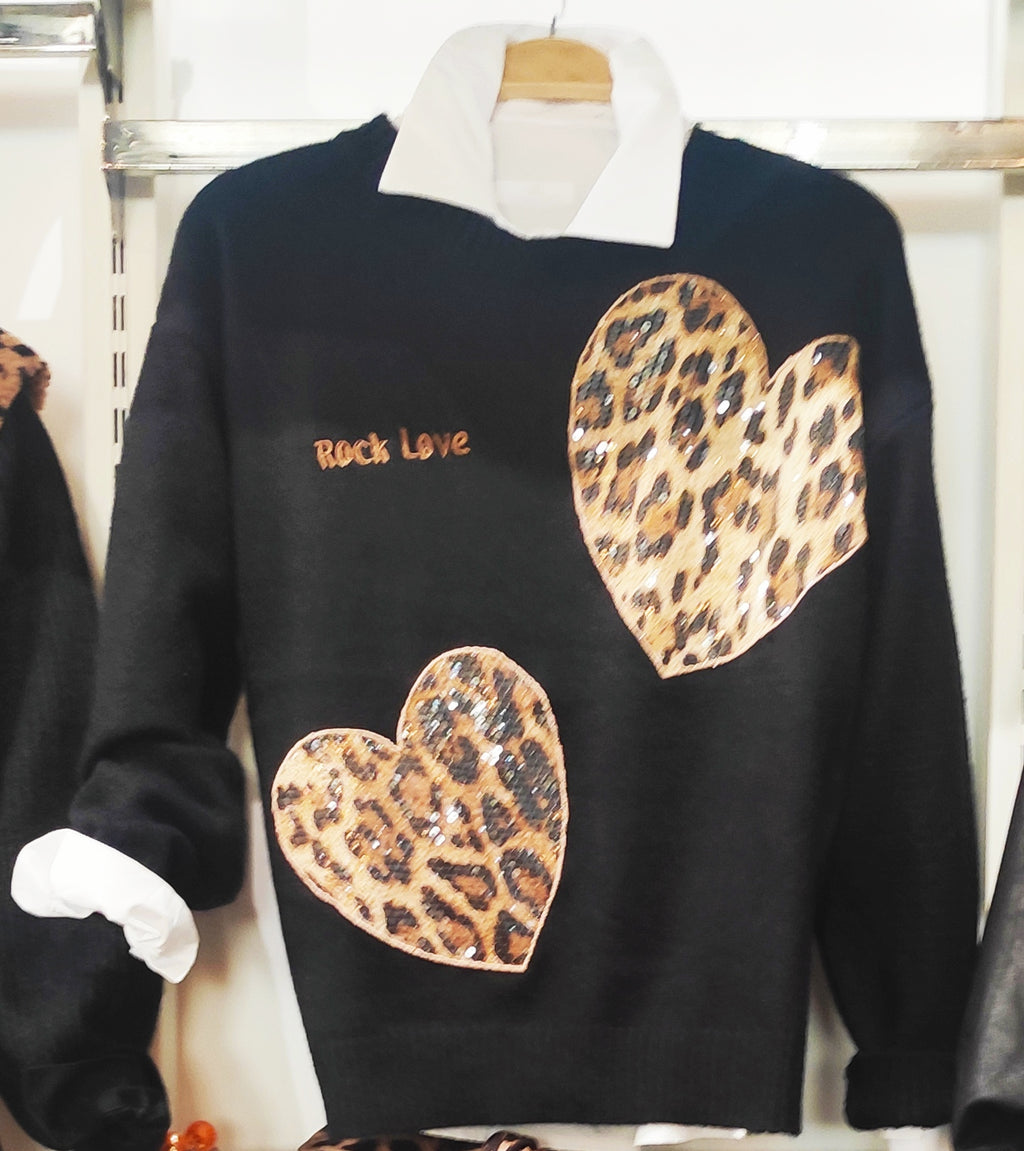 JERSEY Mod CORAZÓN. Jersey negro con corazones en animal print. Talla única: da desde la Talla 34 hasta la 42. Calidad PREMIUM