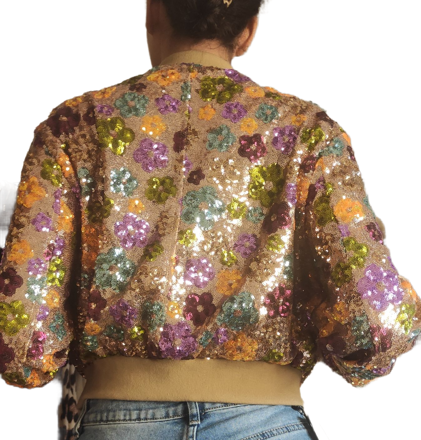 Bomber Mod. MARGARET. Un lujo de chaqueta repleta de elegantes margaritas de lentejuelas.Talla única: Da desde la Talla 36 hasta la 40 - 42. Calidad PREMIUM