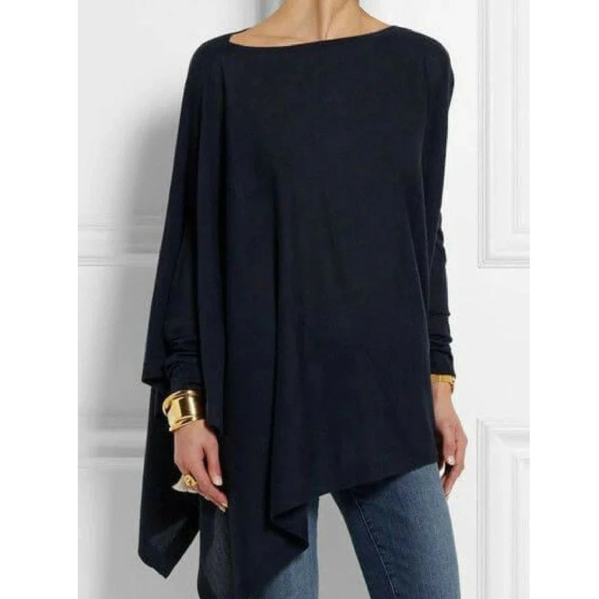 CAPA Paula. Capa negra lisa. Poncho