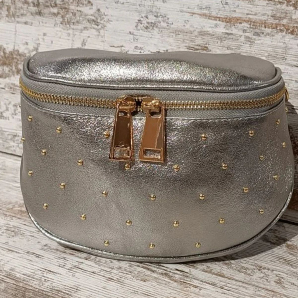 Medium waist bag with 2 interchangeable straps: leather + decorative