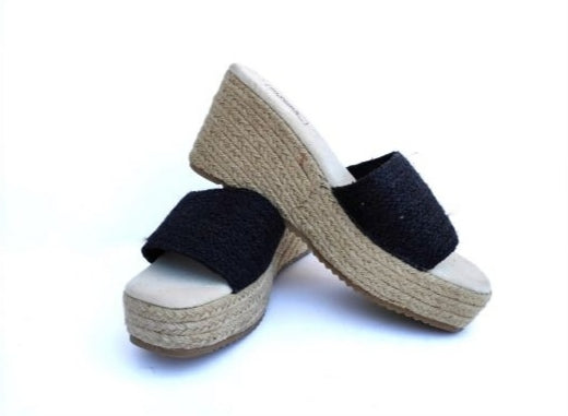 Black clog espadrilles