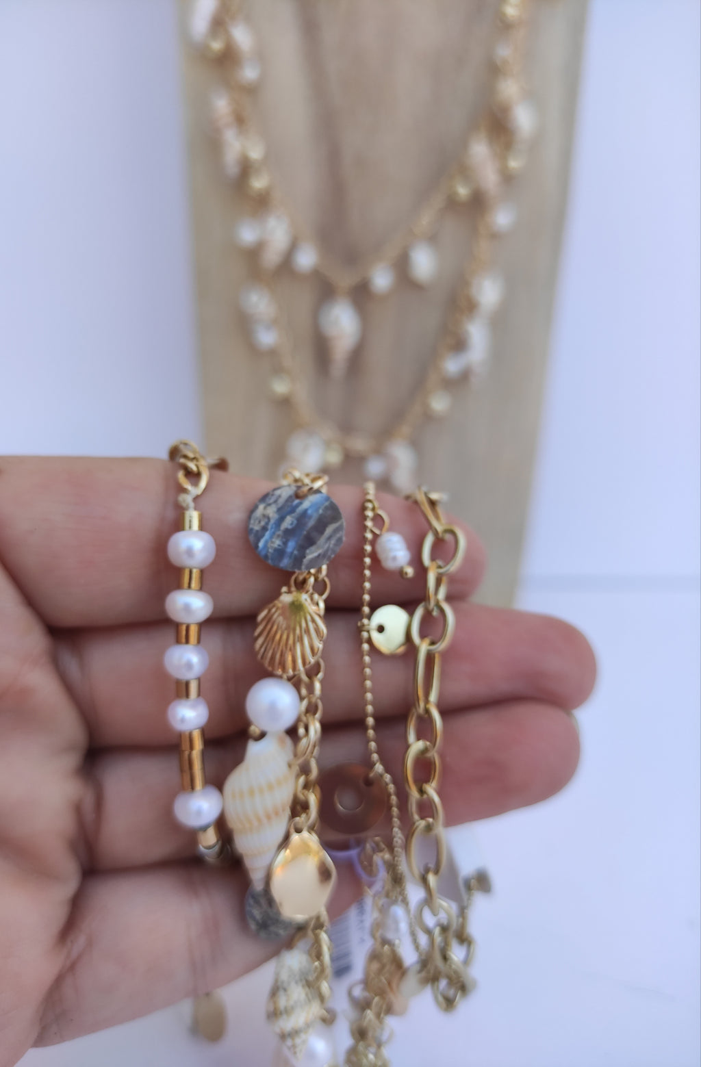 Conjunto de COLLAR LARGO y PULSERAS de caracolas y conchas