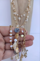 Set of LONG NECKLACE and BRACELETS of conch and shells