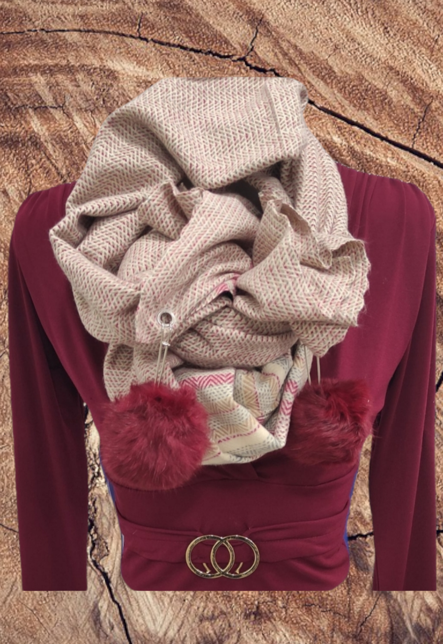 Oversize scarf in maroon, beige and green tones