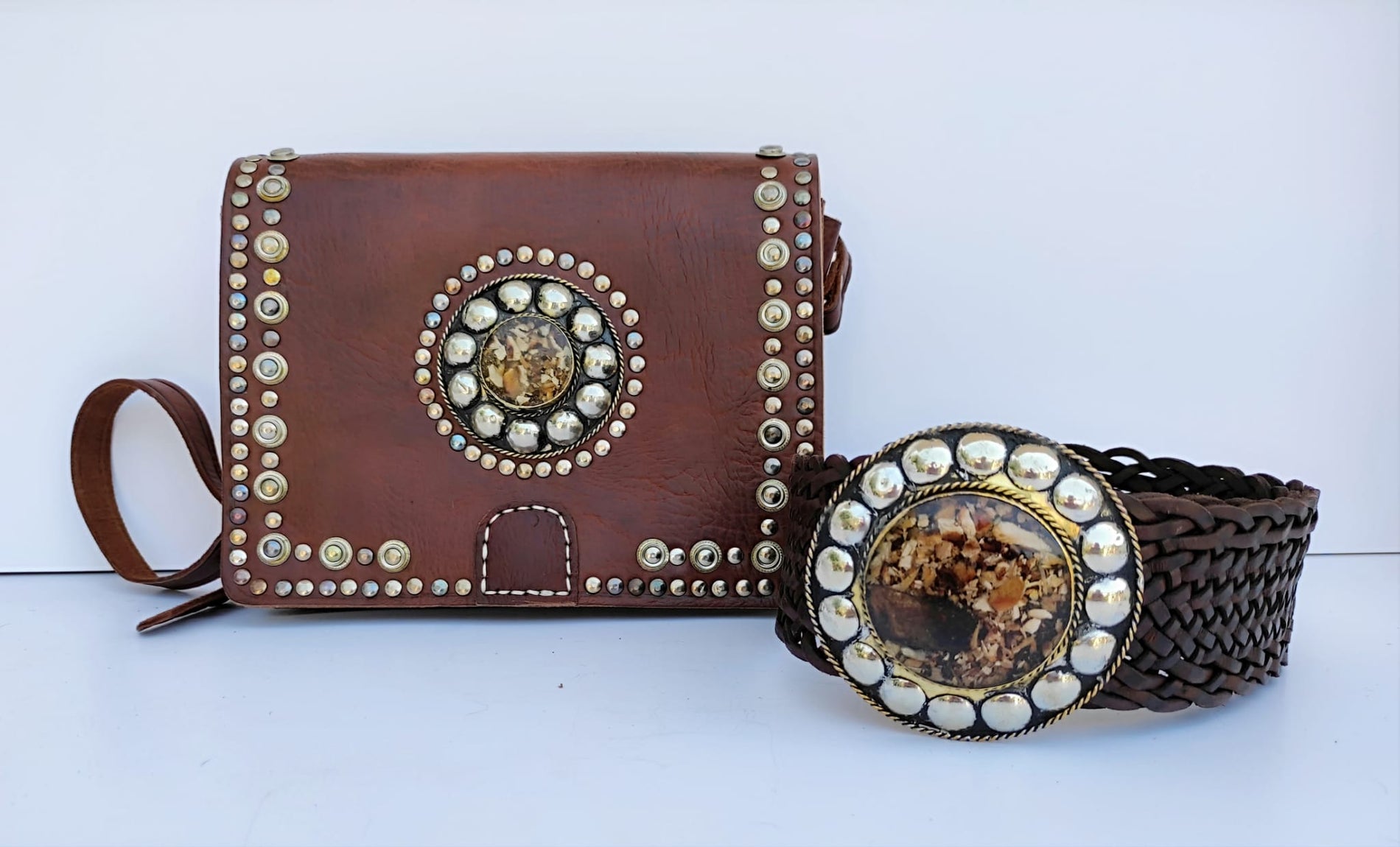 Bolso de piel color brandy + cinturón de piel